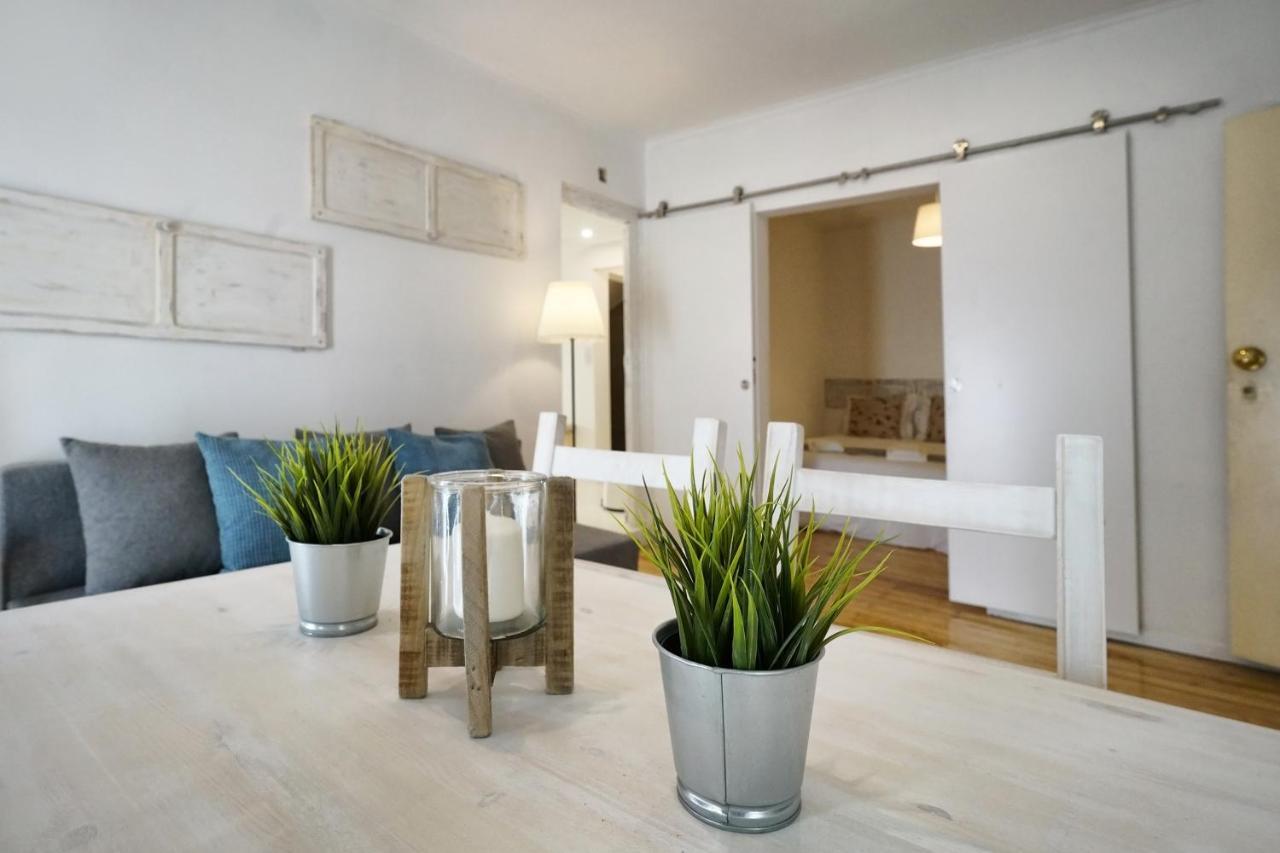 Alfama Historical Apartment 3 Bedroom Duplex Lisbona Esterno foto